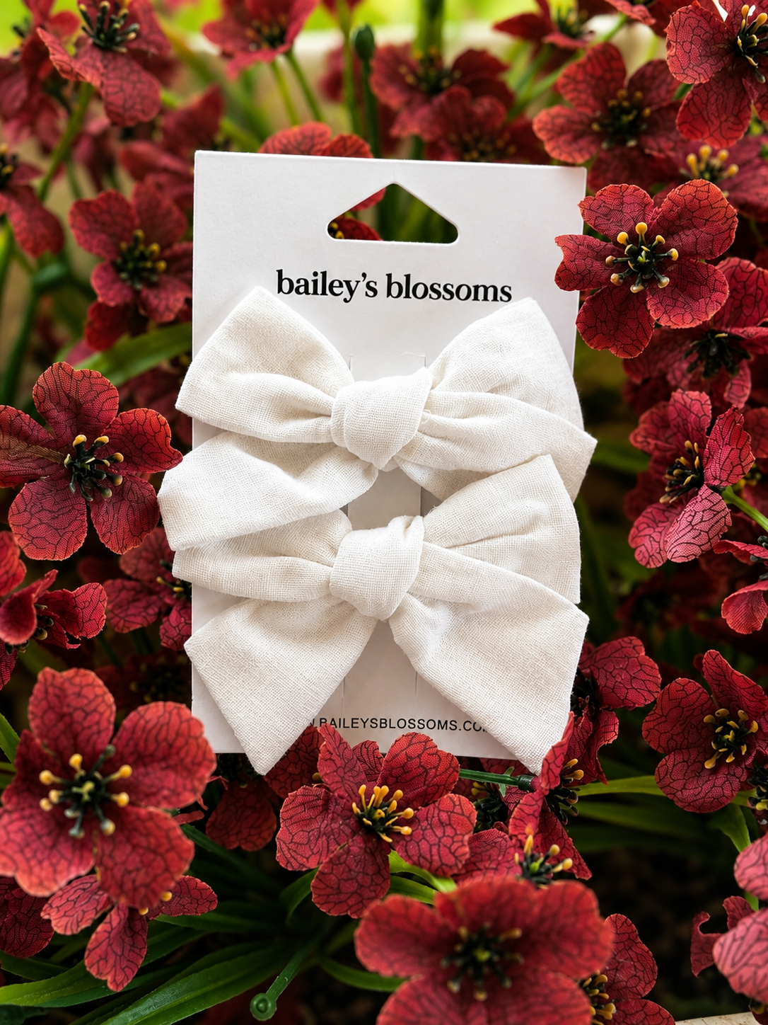 Classic Ivory Linen Bow Set 🤍